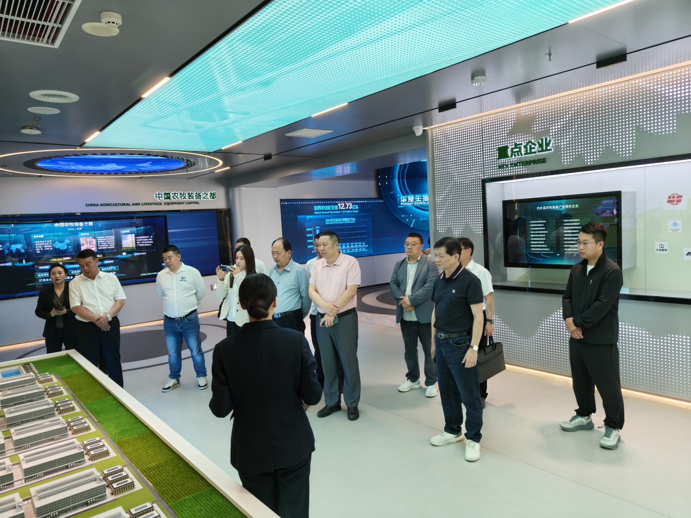 96c68448a5f2cc7e7e1dc8db18a8eced