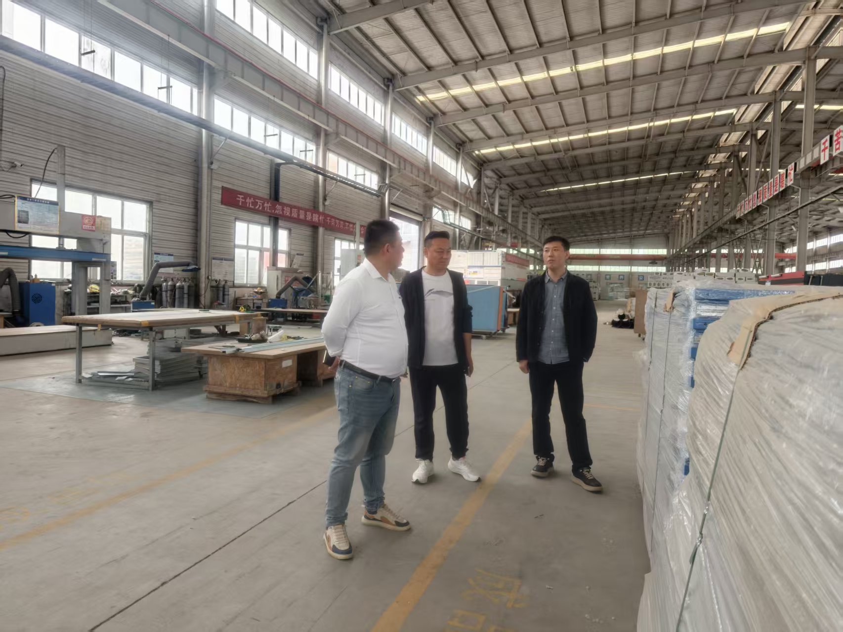 7f666be30f1f4e0eabb9688e04384914