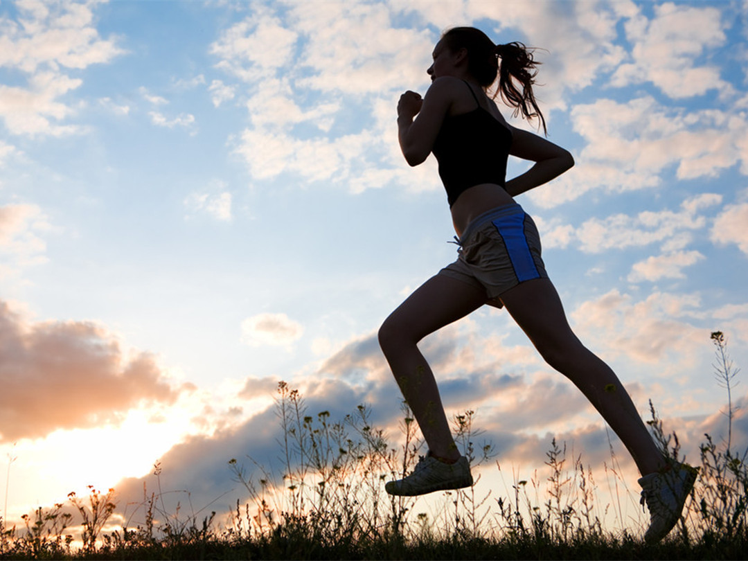 夏季夜跑 | 正确的跑步姿势 - 每日推荐 - iLOHAS乐活社区