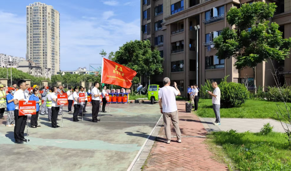 红色物业启新程,匠心服务暖万家——居安物业荆州分公司进驻奥林匹克花园小区纪实 红色物业启新程,匠心服务暖万家——居安物业荆州分公司进驻奥林匹克花园小区纪实