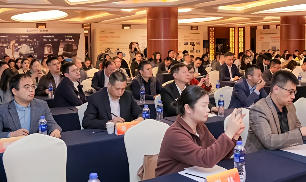 以运营思维赋能城市更新 用物业匠心响应时代号召——《城市运营更新与模式创新》论坛学习心得与落实实践