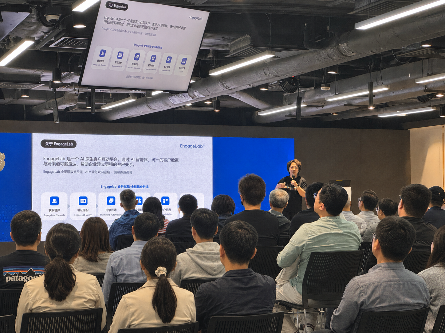 AI Agent赋能香港政企服务:从"能聊天"到"能干活"的最后一公里