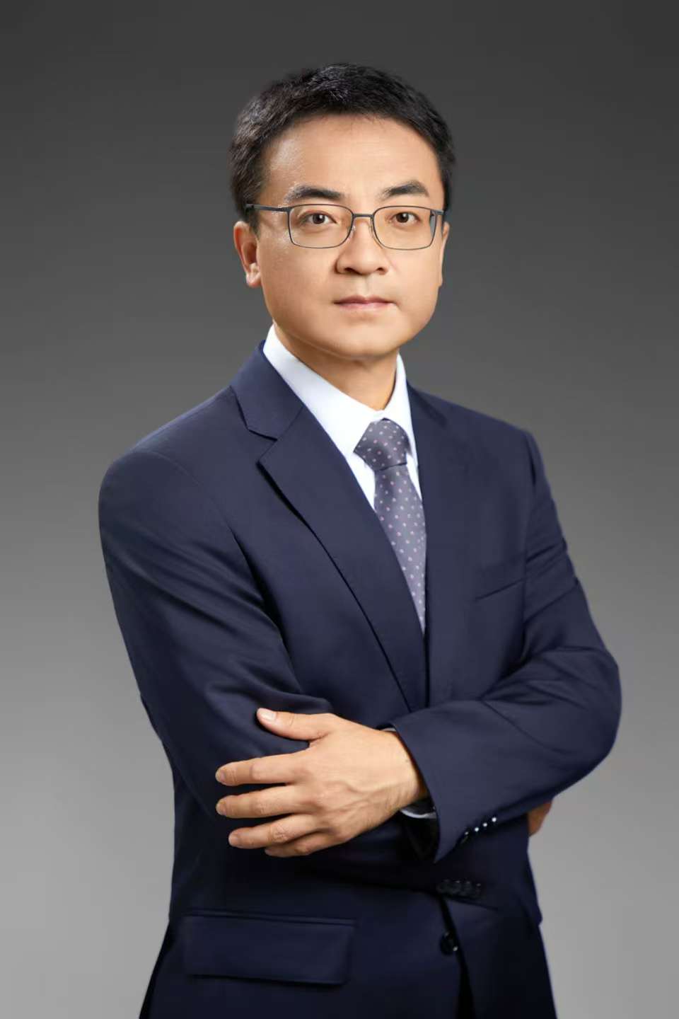 周涛-工作照1.jpg
