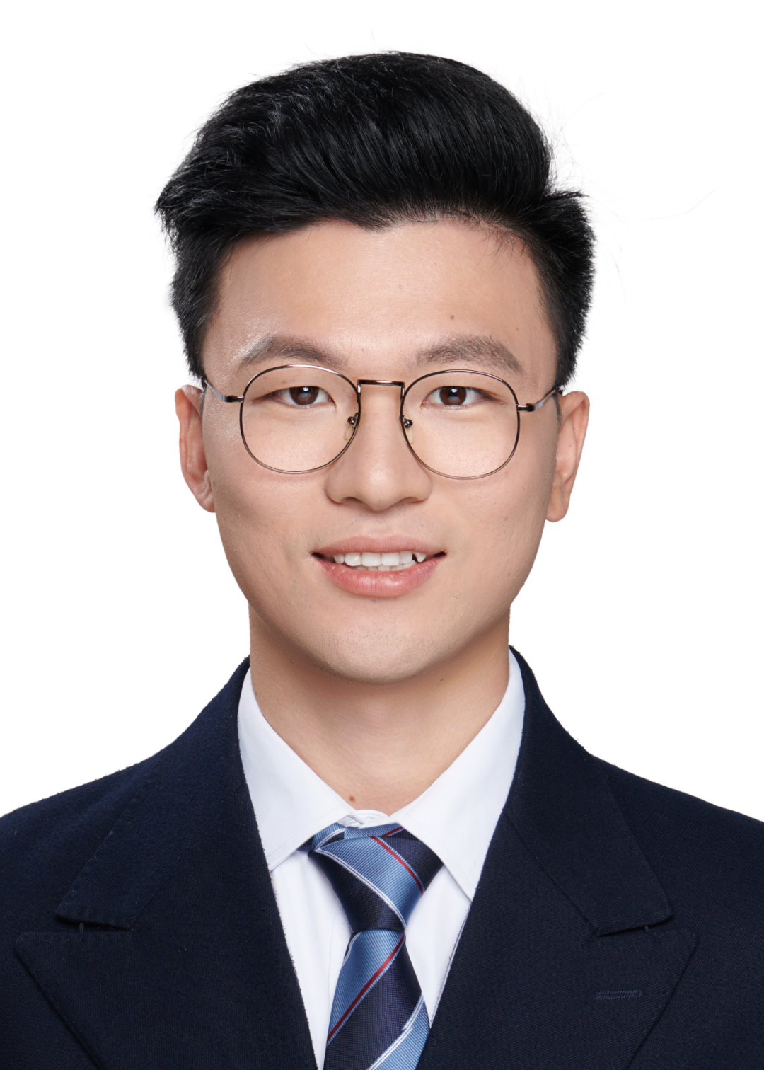 杨成浪-微笑1寸.jpg