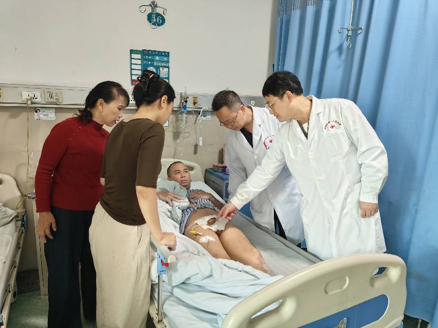 6小时显微“接续”生命尊严——郴州首例阴茎完全离断再植完全成活