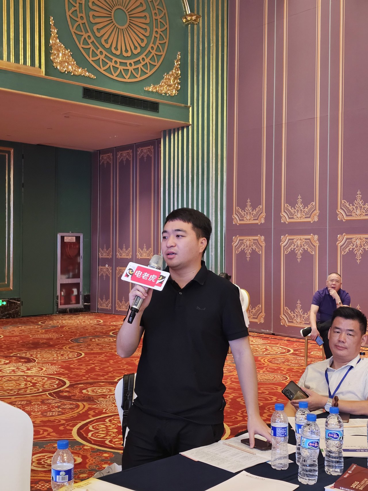 企业介绍2.jpg