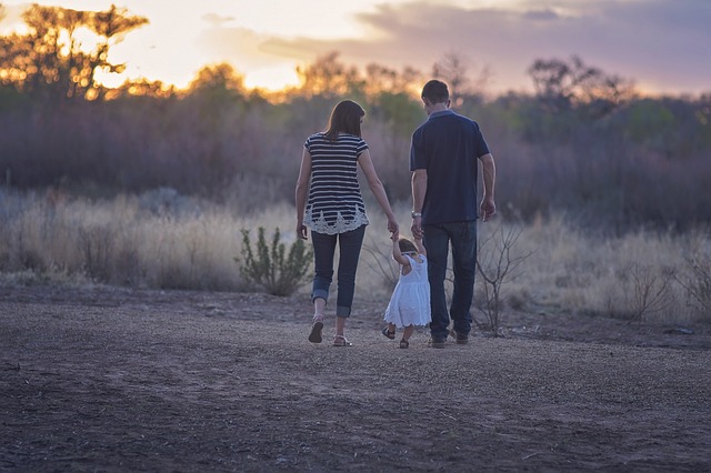 family-2485714_640.jpg
