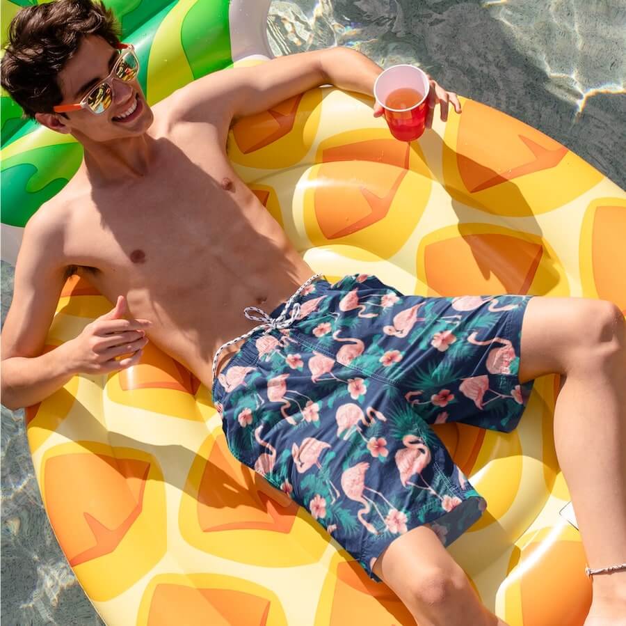 Start-Selling-Custom-Swim-Trunks-POD-hero-1.jpg