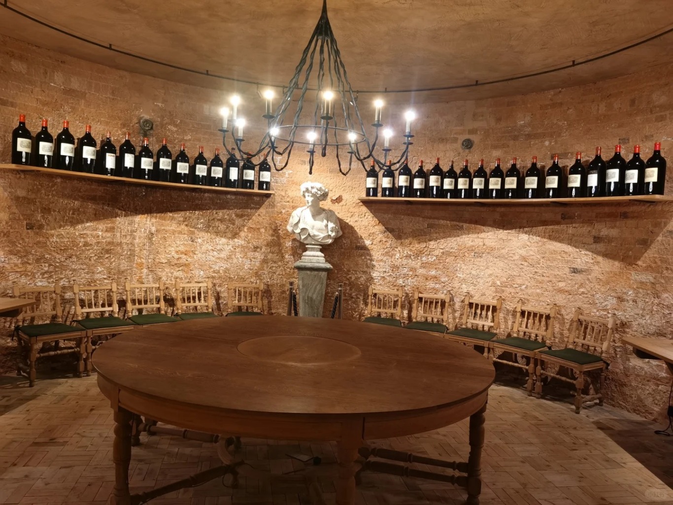 undefined 罗斯才尔德庄园(六)|酒窖金钱买醉的形态_6_博物馆真爱粉_来自小红书网页版.jpg