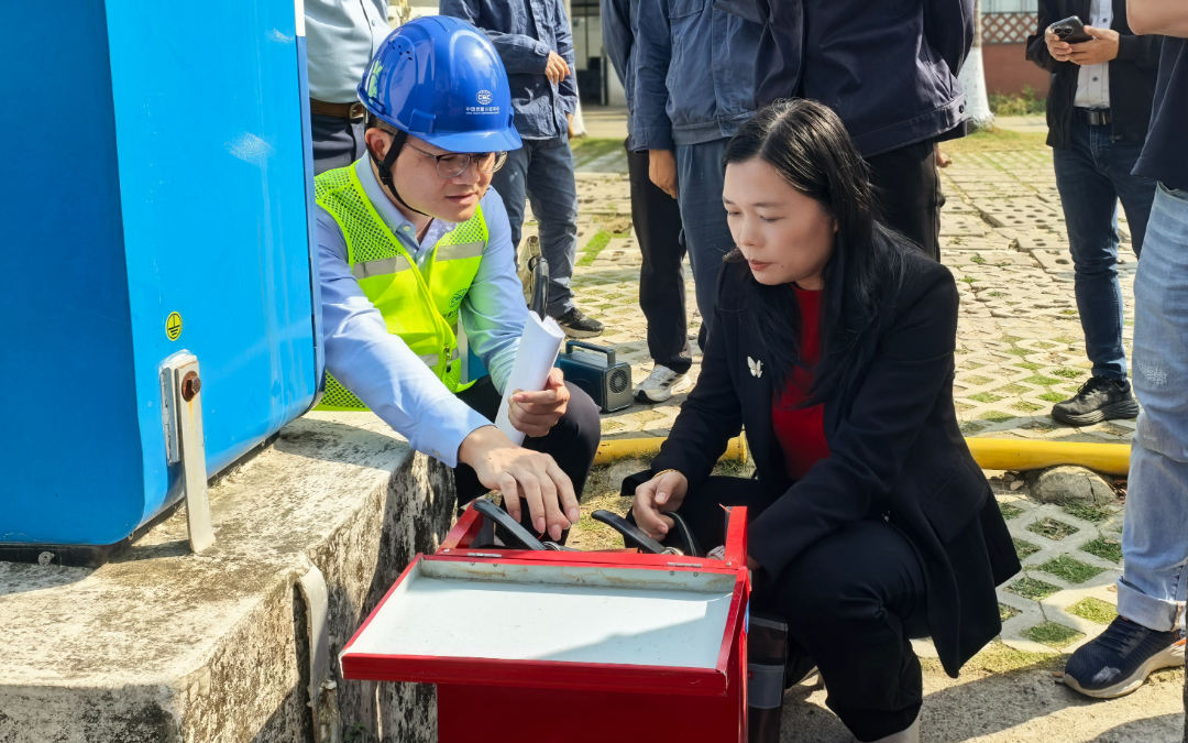 王书记 拷贝.jpg