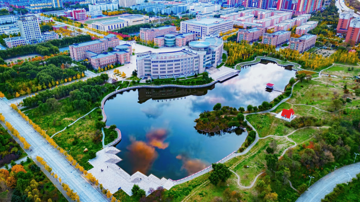 辽宁石油化工大学1.png