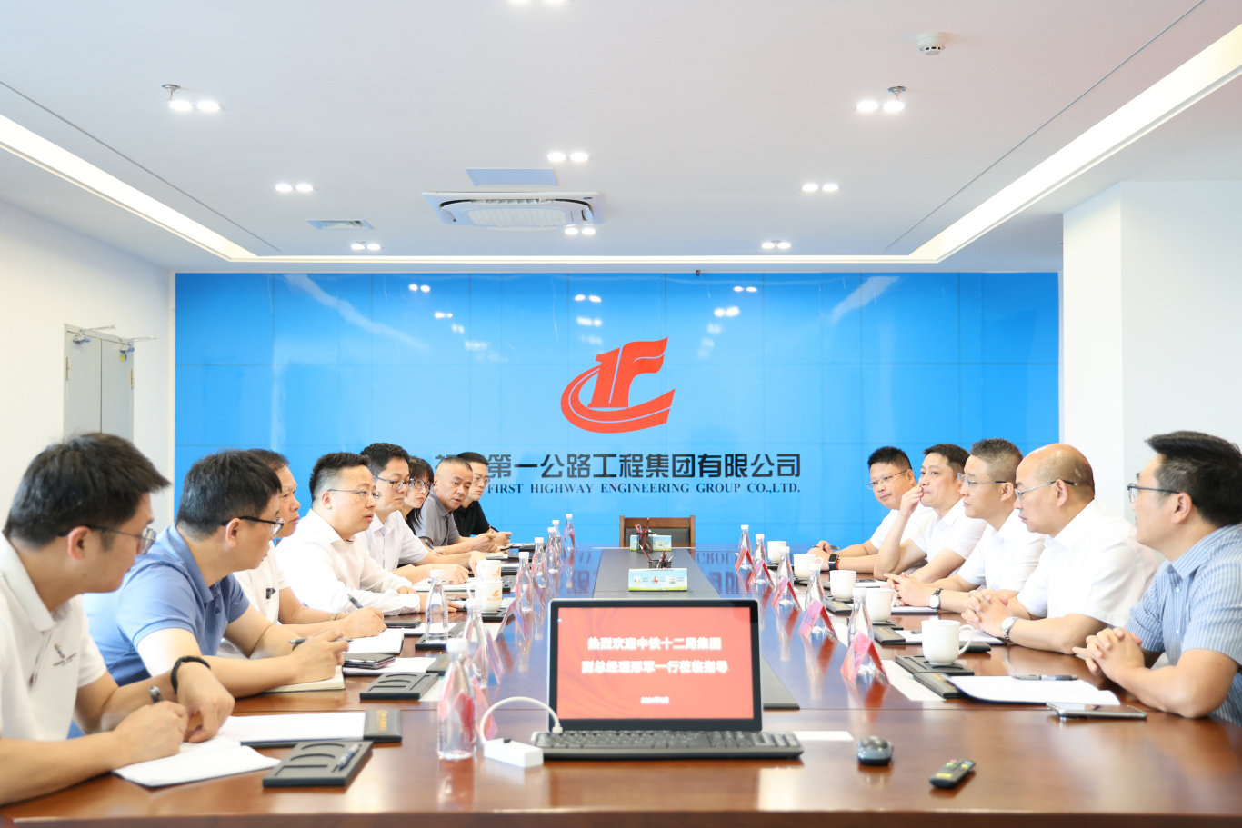 座谈交流会现场.JPG