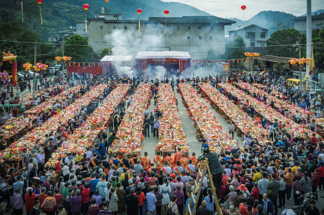龙岩市永定县湖坑镇“作大福”民俗活动.jpg