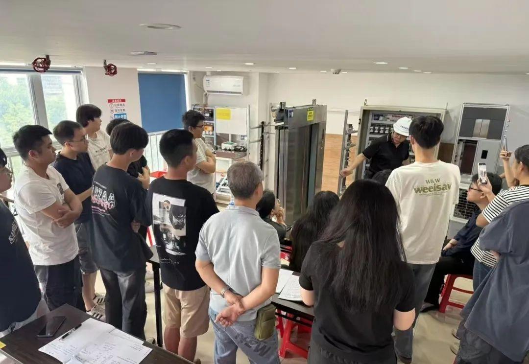 课堂2.jpg