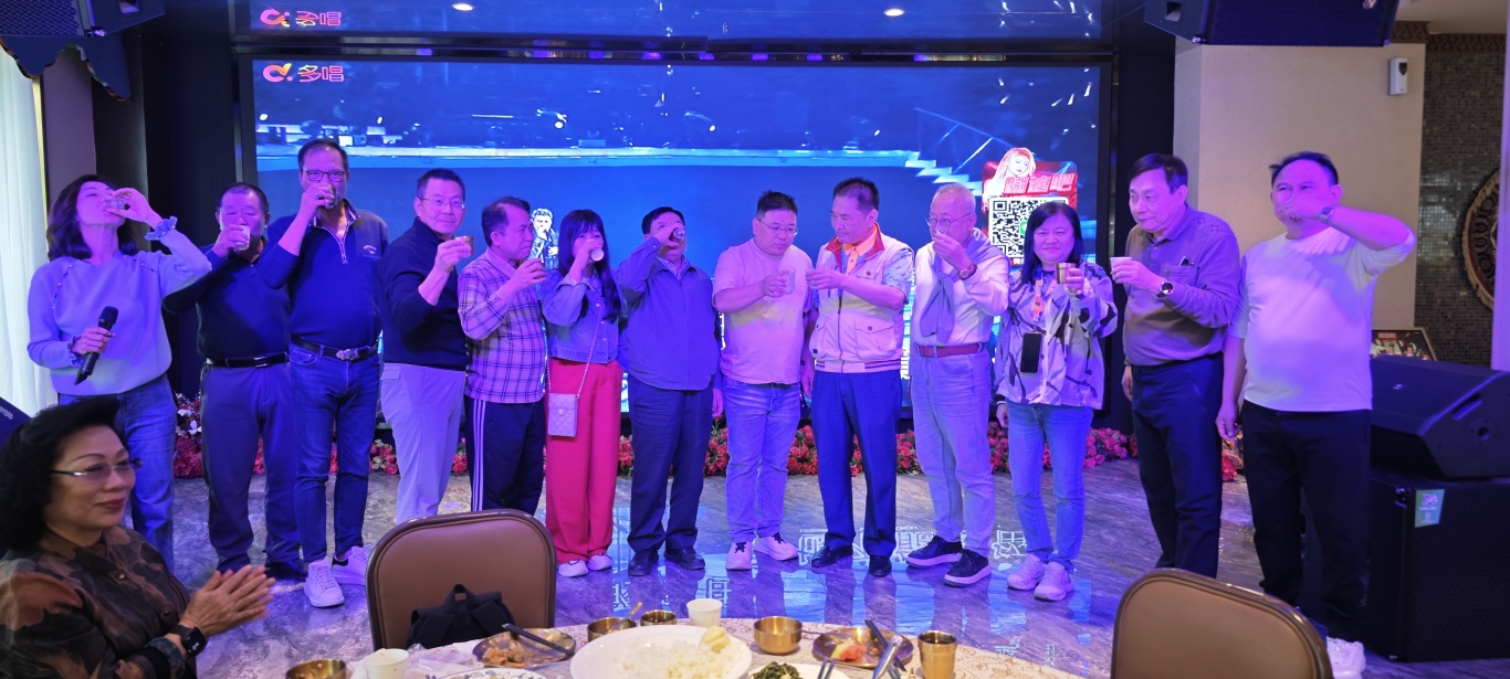 组织团队合照 (2).jpg