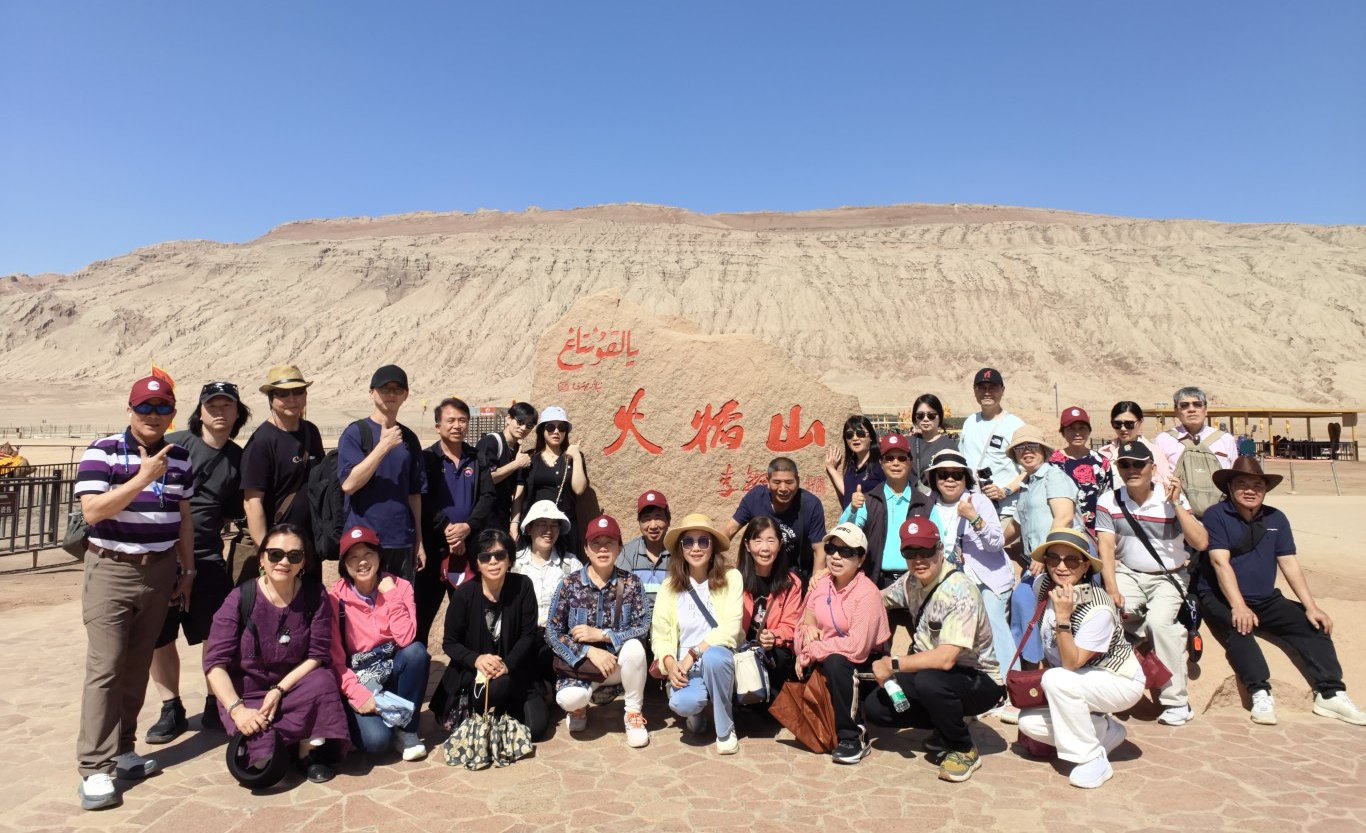 5号车合照 (2)火焰山.jpg