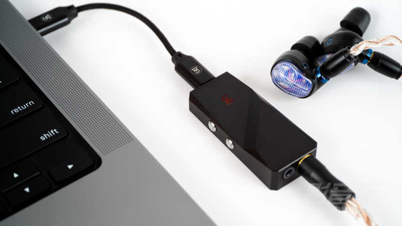 403-Campfire Audio.jpg