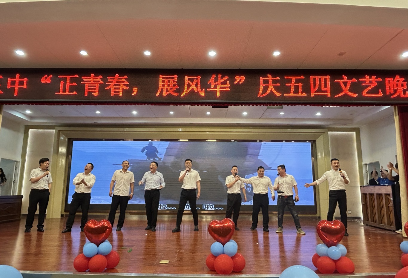 0814723edca0a75911c42c5cc90a3ce.jpg