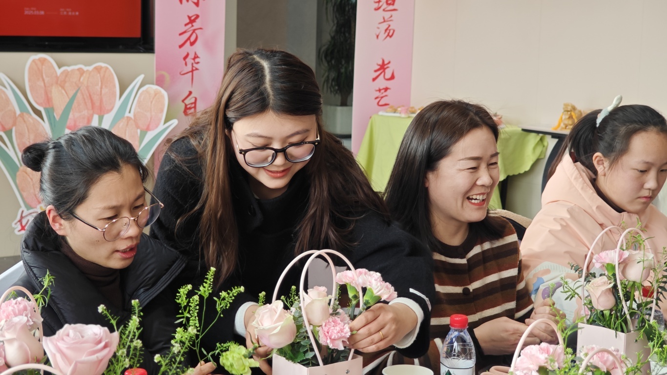 金牌资讯 | 聚心同行，连云港赣榆&灌云VIP客户答谢圆满收官