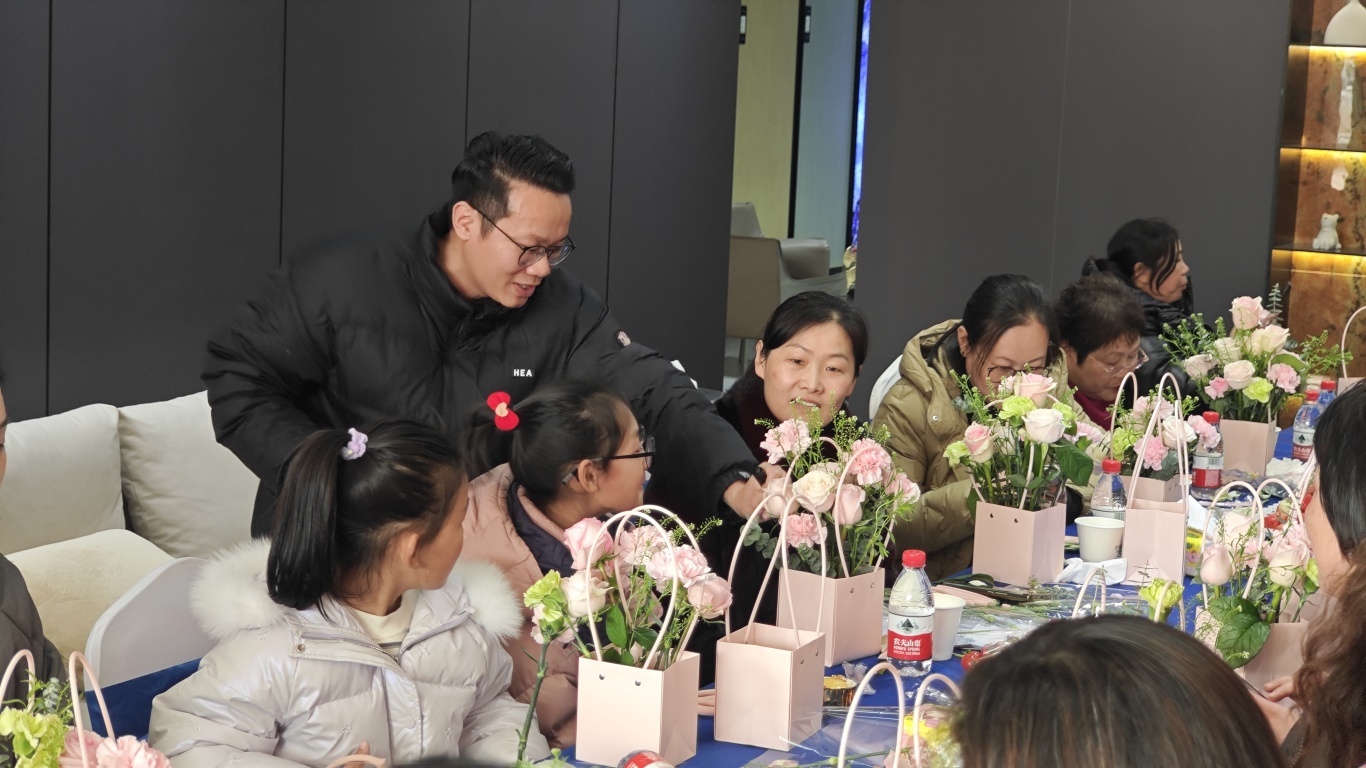 金牌资讯 | 聚心同行，连云港赣榆&灌云VIP客户答谢圆满收官